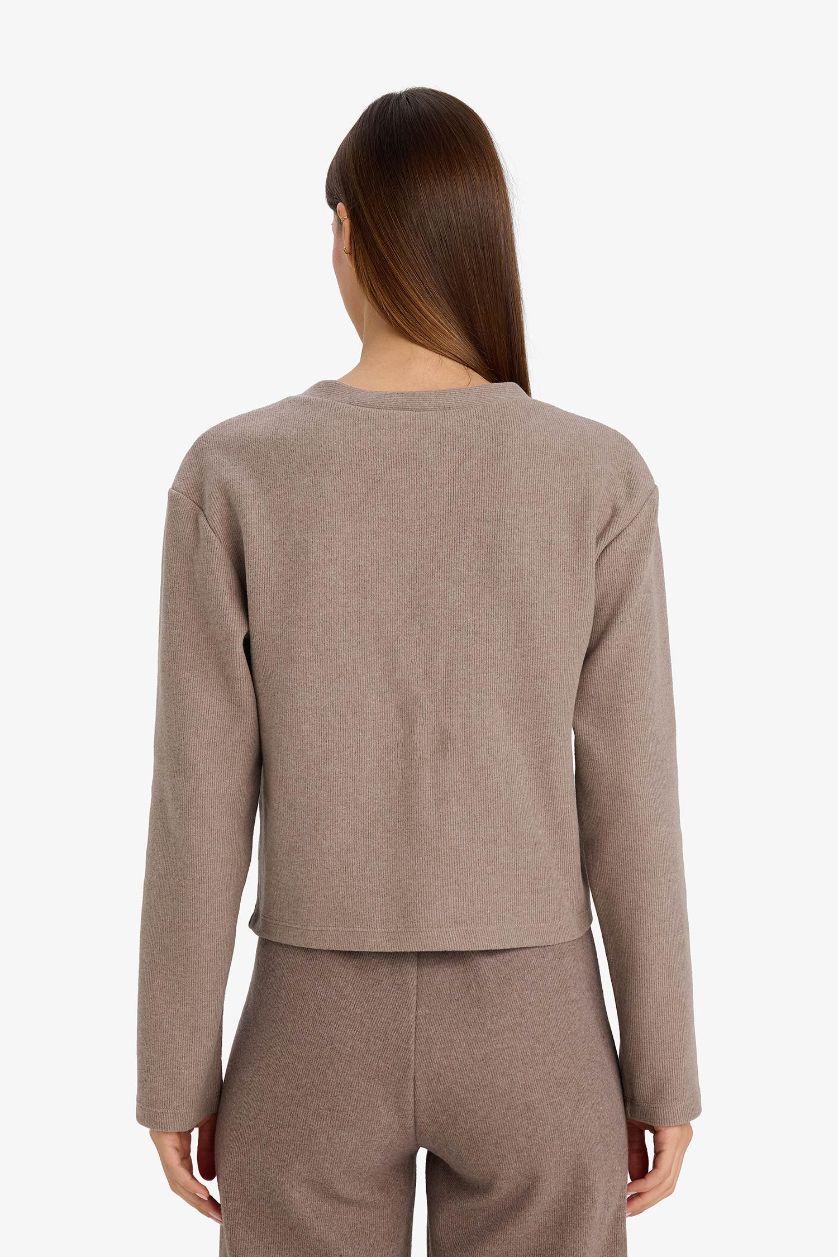 Woman Brown Relax Fit V Collar Cardigan