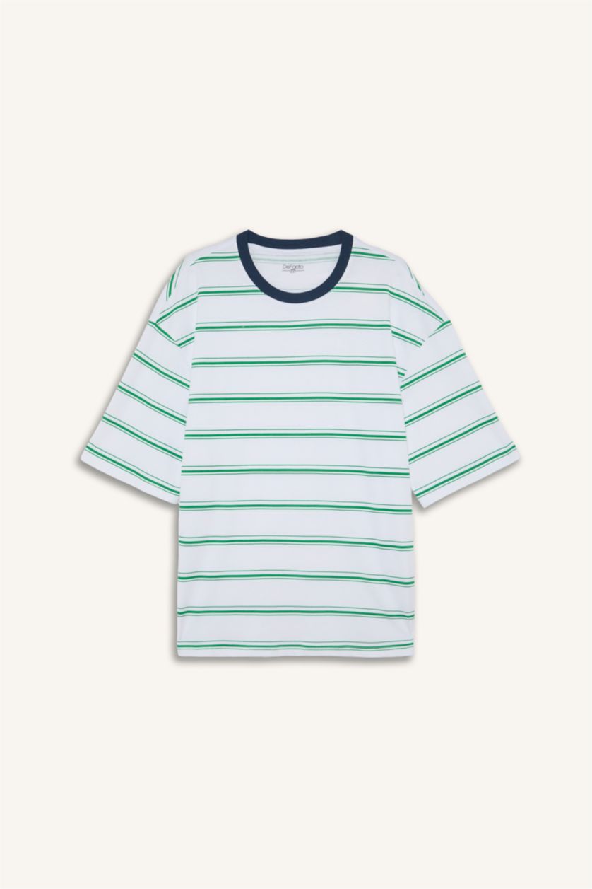 Men Green Boxy Fit Short Sleeve T-Shirt