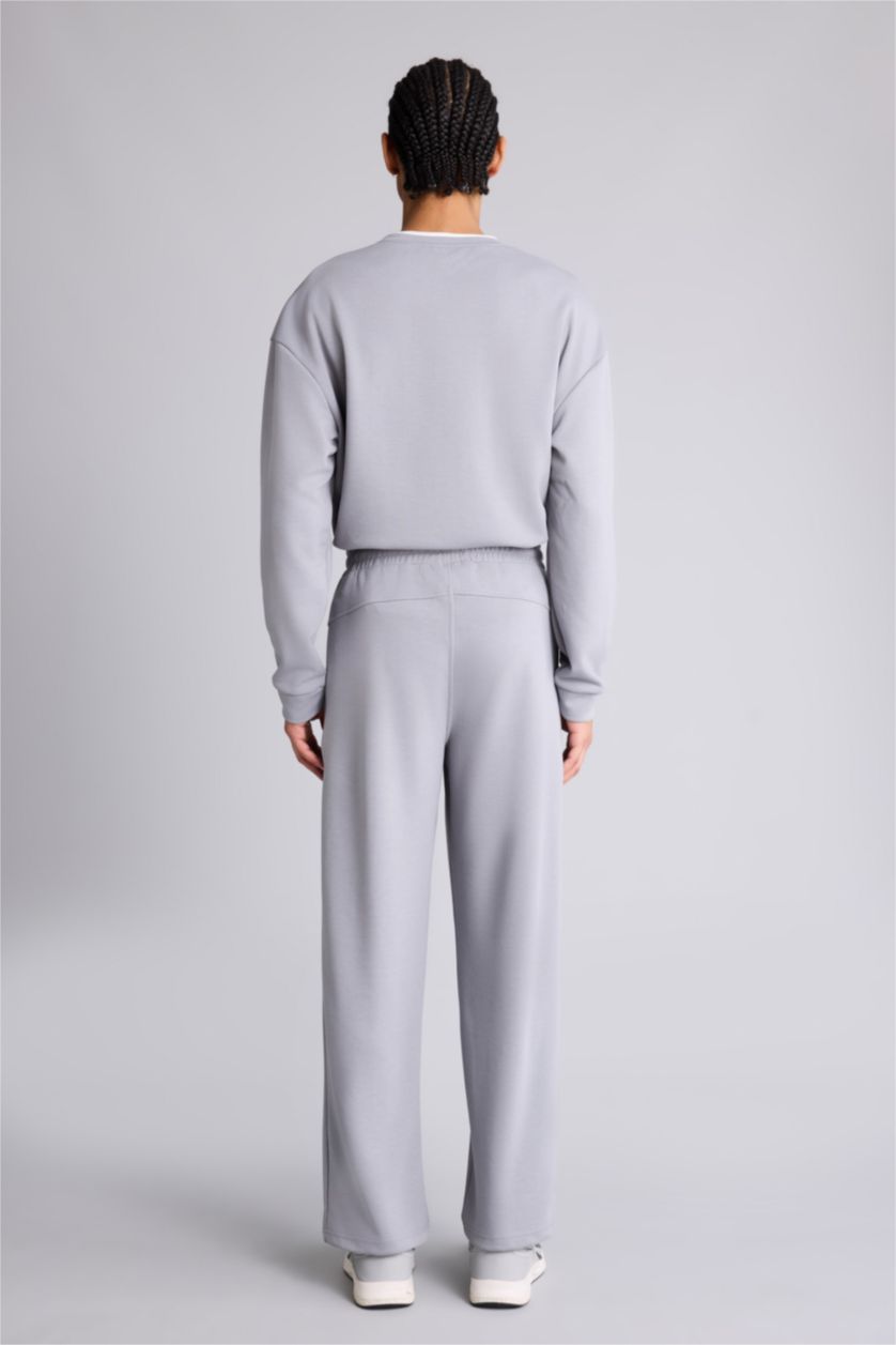 Man Grey Relax Fit Scuba Fabric Jogger