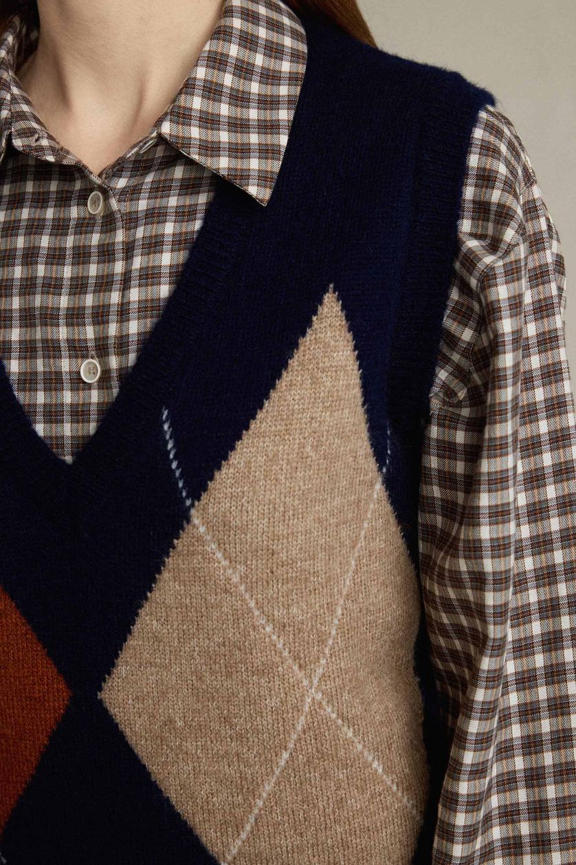 Kadın Lacivert Slim Fit Dar Kesim V Yaka Baklava Desenli Süveter