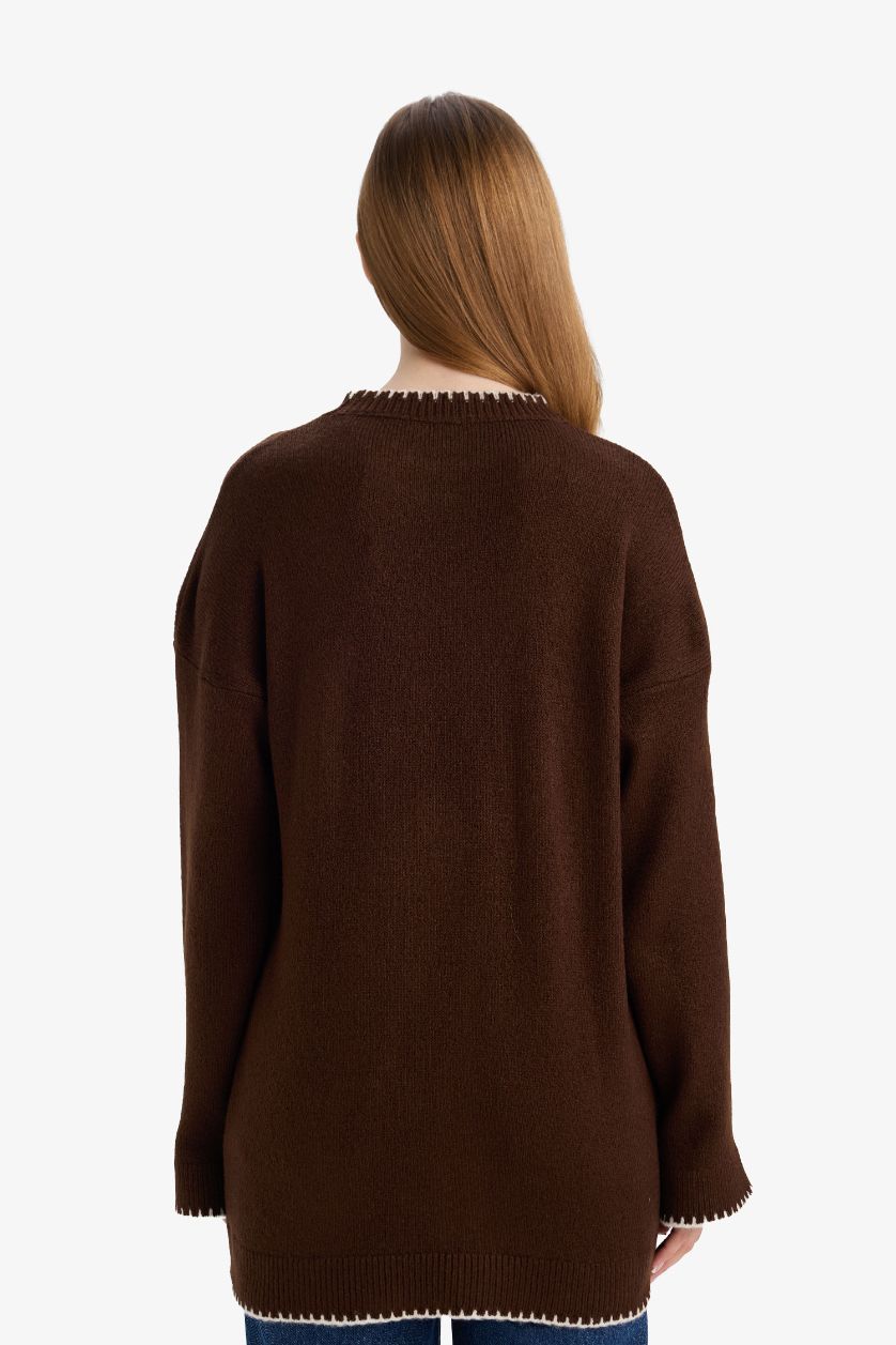 نساء بني بلوفر تونيك تريكو قصة عادية ورقبة مستديرة