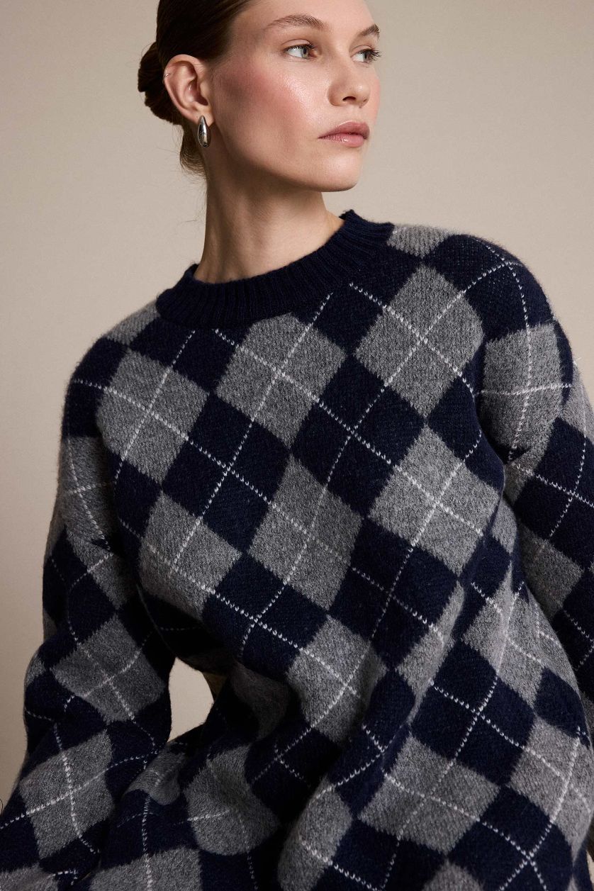 نساء كحلي بلوز صوف تريكو قصة عادية