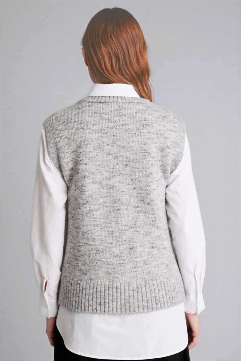 Kadın Gri Regular Fit Triko Süveter