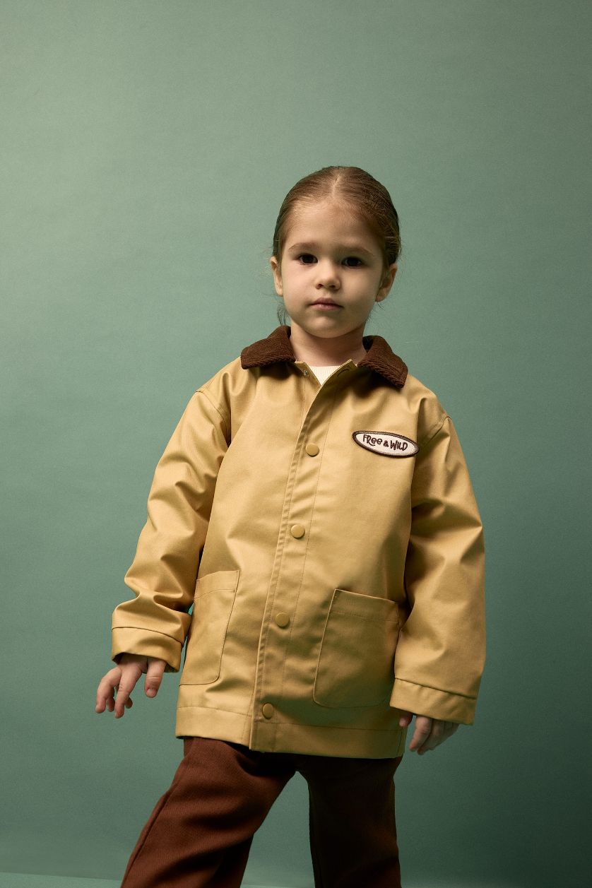 Erkek Bebek Açık Bej Kontrast Kadife Yaka Mont Erkek Bebek