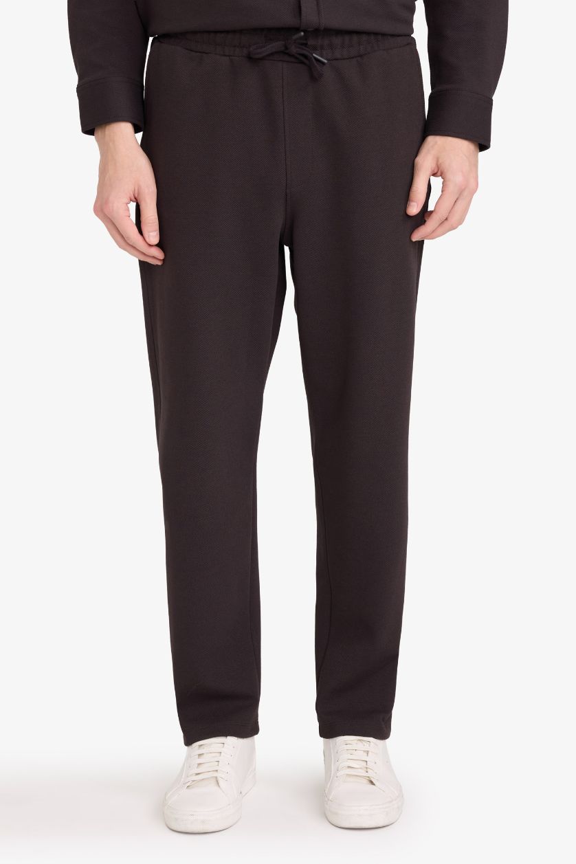 رجال بني بنطرون قصة مريحة