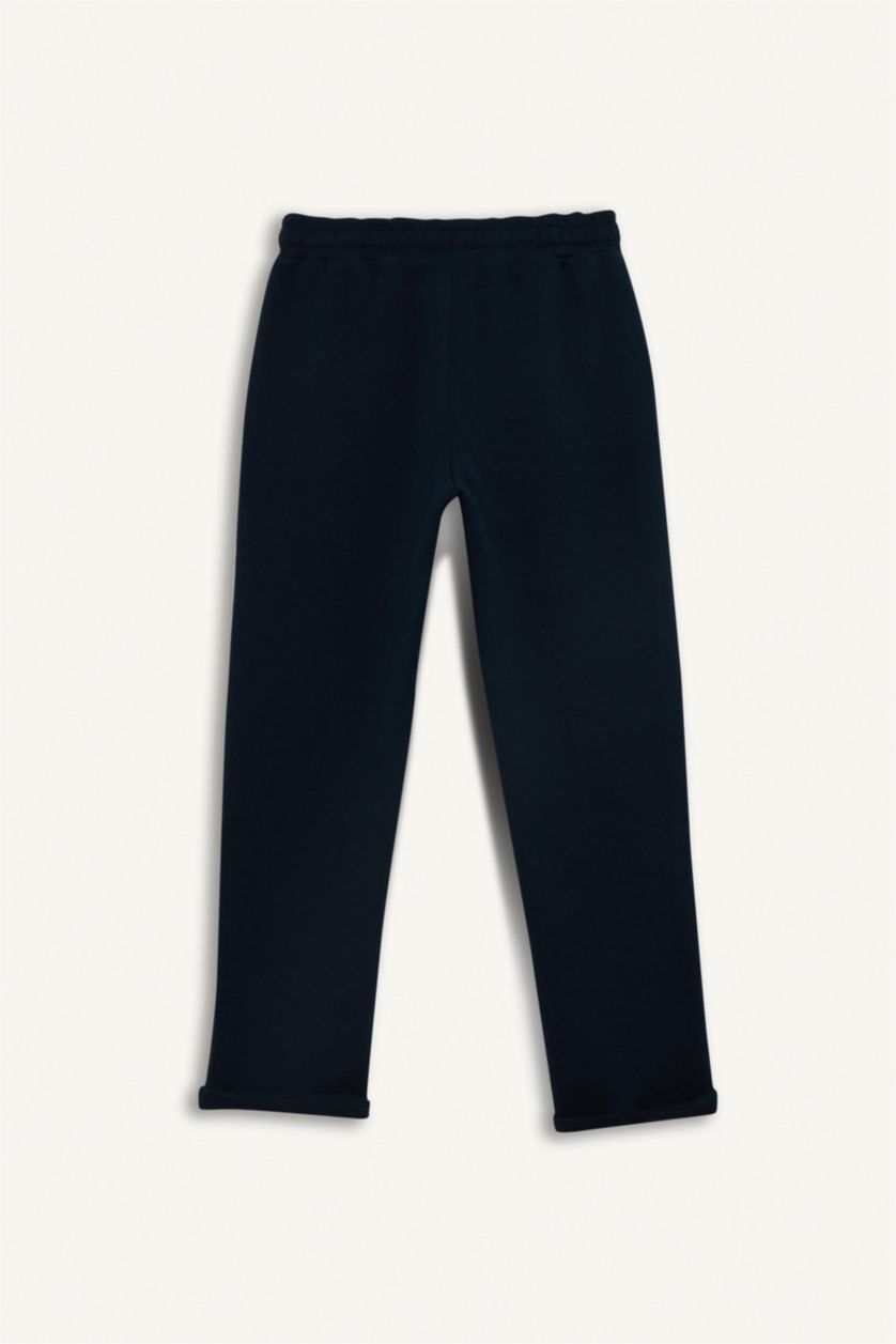 أولاد كحلي بنطرون ولادي قصة عادية