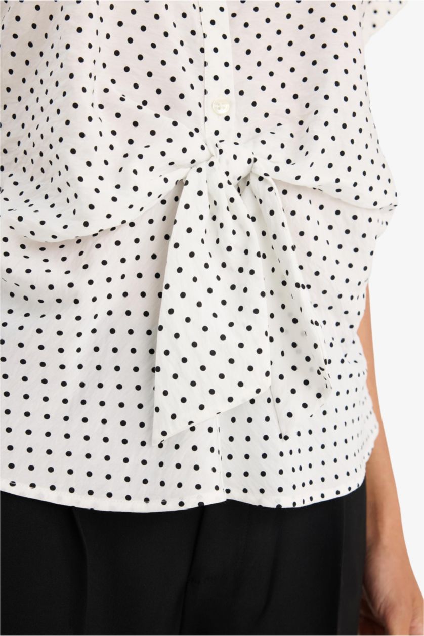 حريمي اوف وايت قميص نص كم مطبوع قصة عادية بياقة قميص