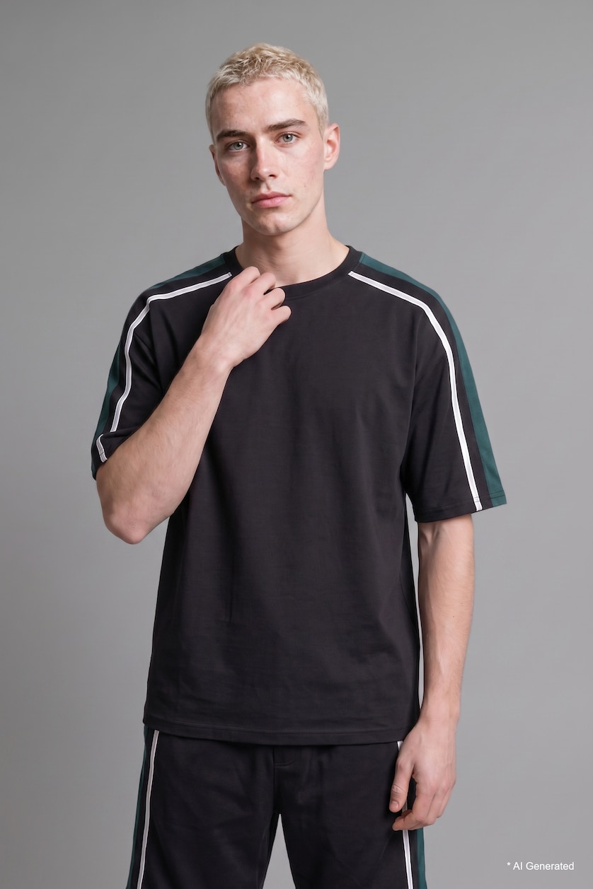 Men Black Loose Fit Short Sleeve T-Shirt