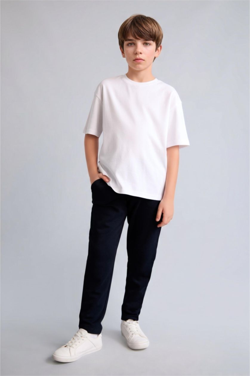 Young Boys - Teen Boys White Oversize Fit Short Sleeve T-Shirt