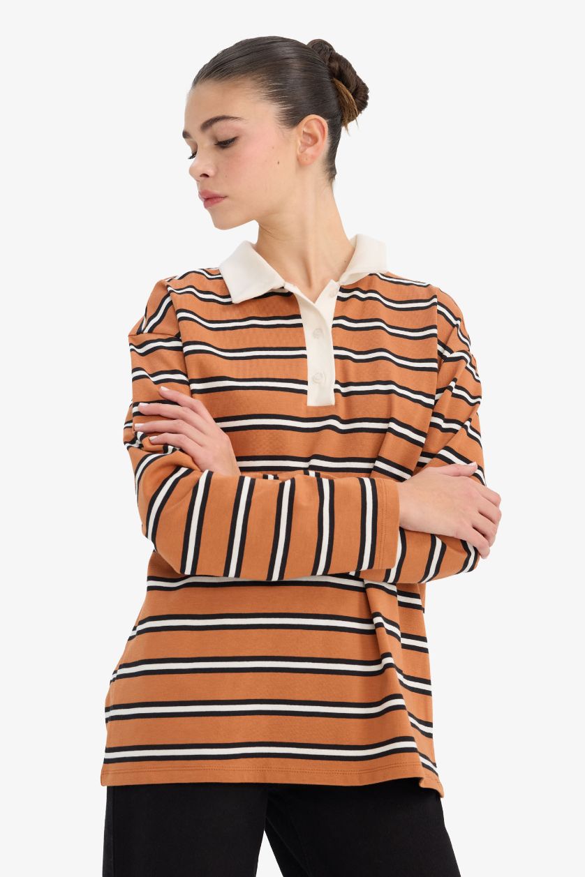 Woman Light Brown Loose Fit Long Sleeve Sweatshirt