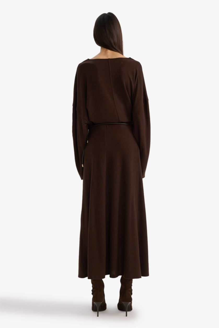 حريمي بني غامق جيبة تريكو ميدي بخصر عادي