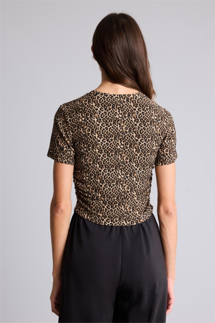 WOMAN Black تيشيرت نص كم منسوج سليم فيت وياقة مستديرة