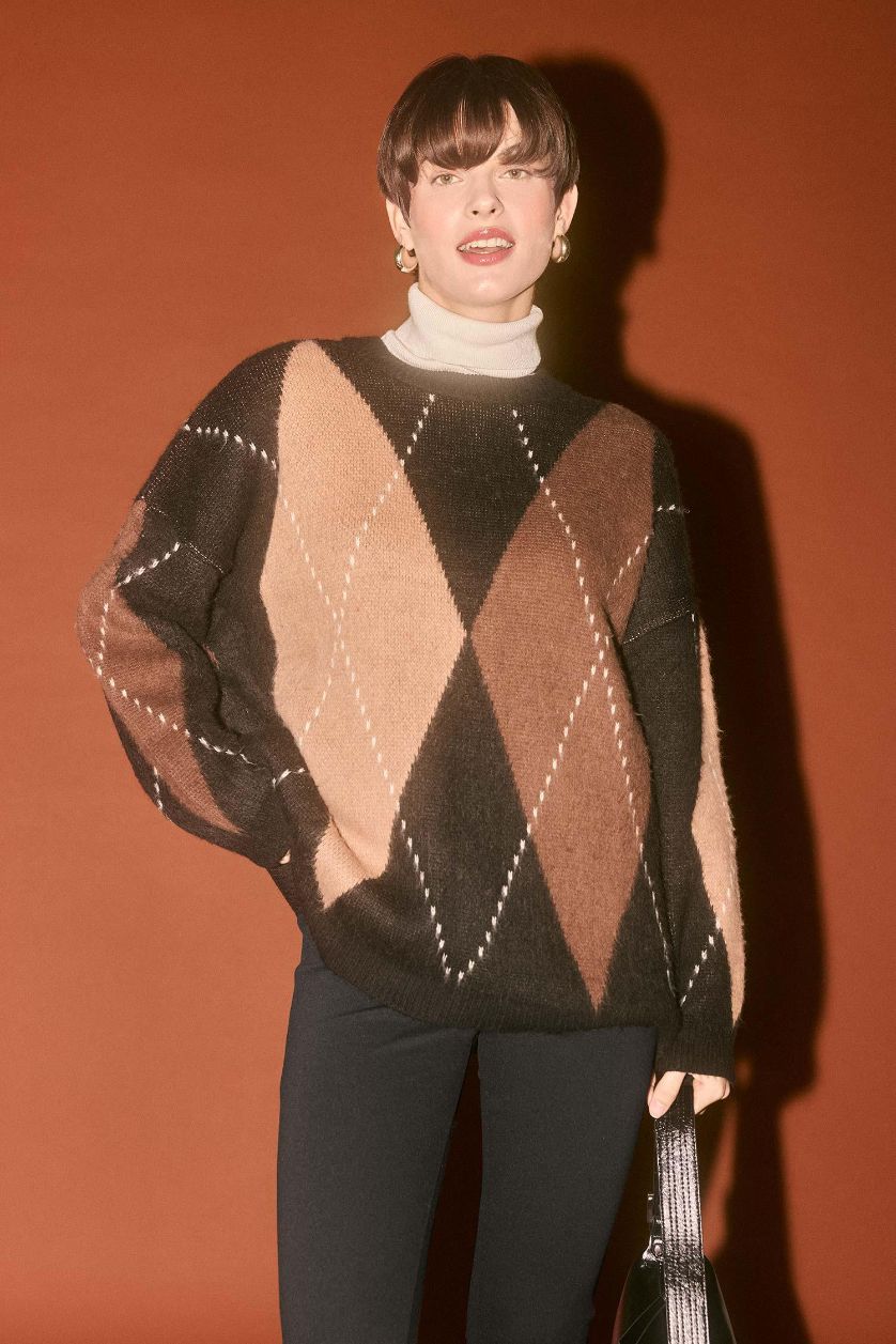 Woman Black Oversize Fit Crew Neck Knit Pullover