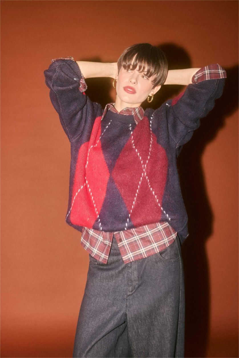 Woman NAVY Oversize Fit Crew Neck Pullover