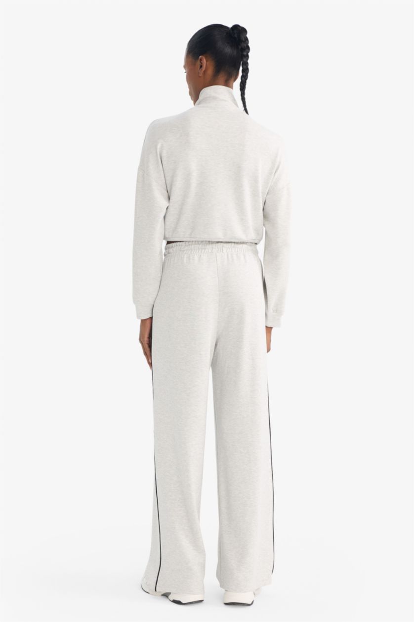 نساء ميلانج رمادي فاتح بنطرون قصة عادية ورجل عادي