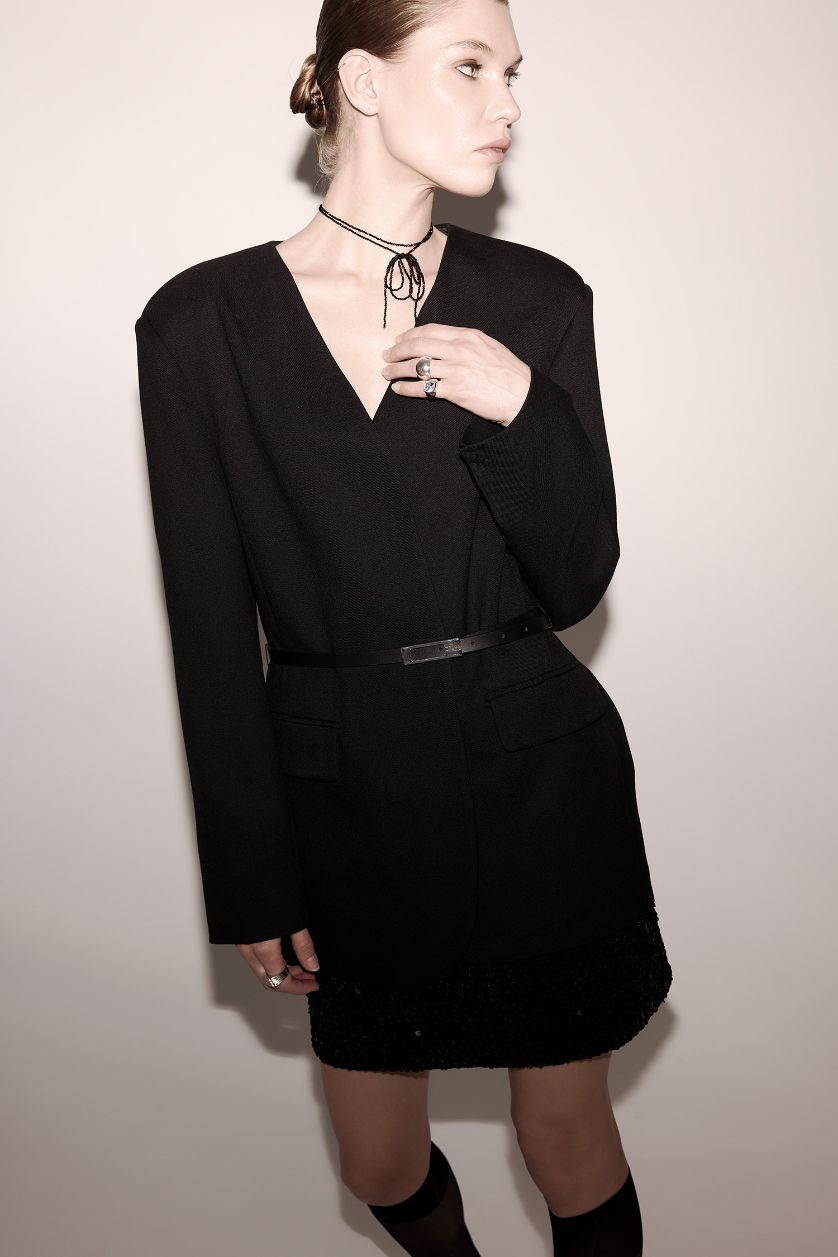 Әйелдерге қара Oversize V жағалы блейзер