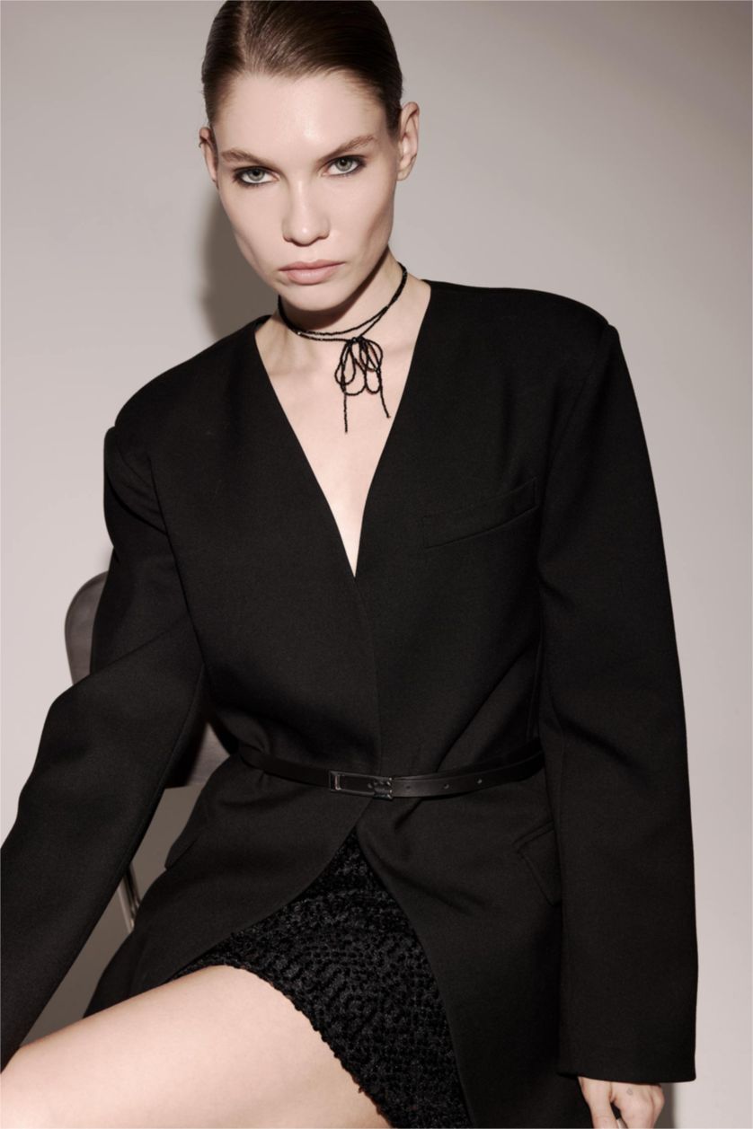 Әйелдерге қара Oversize V жағалы блейзер