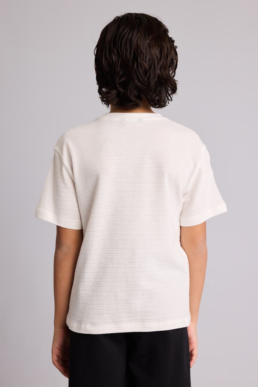 أولادي اوف وايت تيشيرت مطرز أولادي نص كم