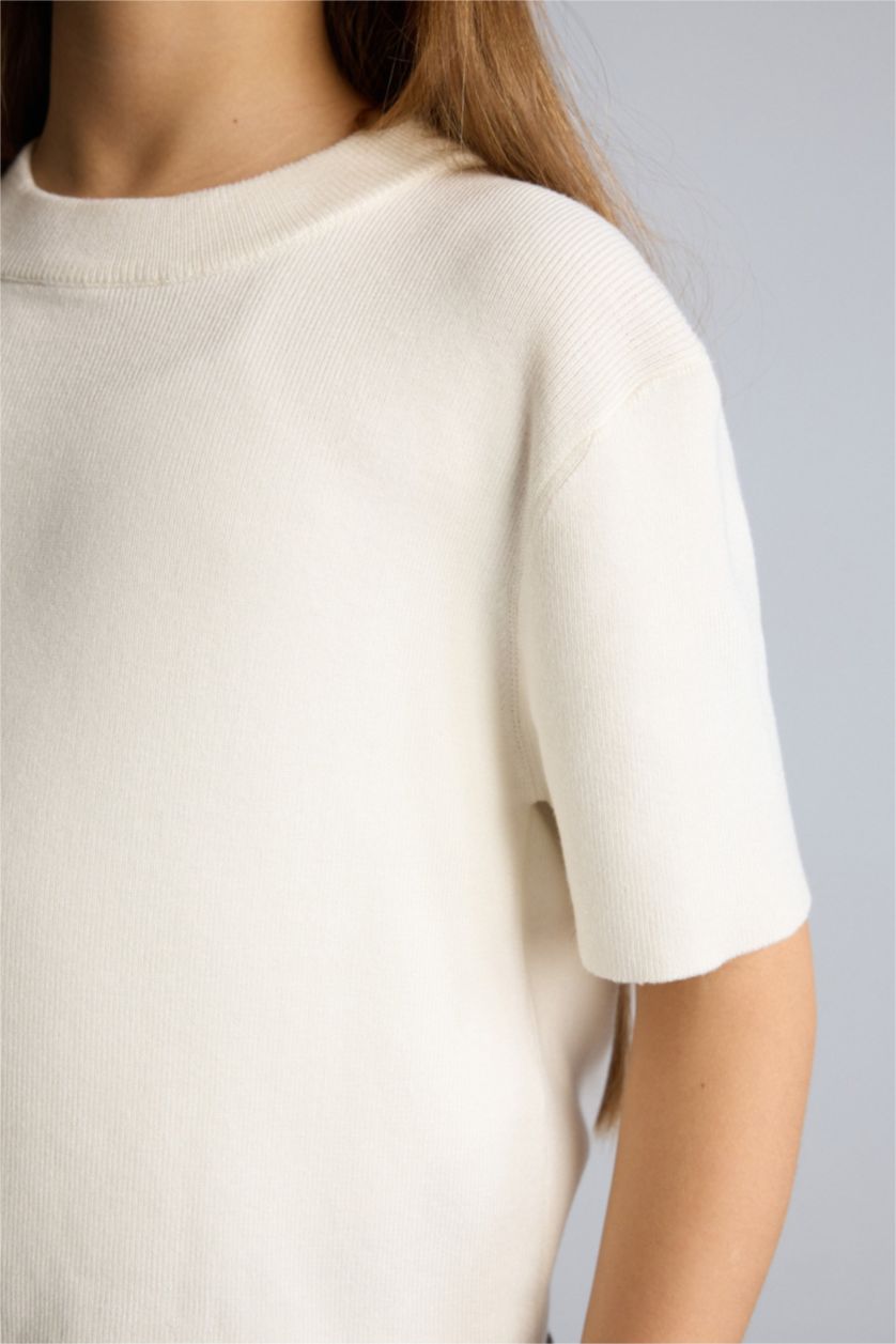 Kız Çocuk - Genç Kız Ekru Regular Fit Triko Kazak 