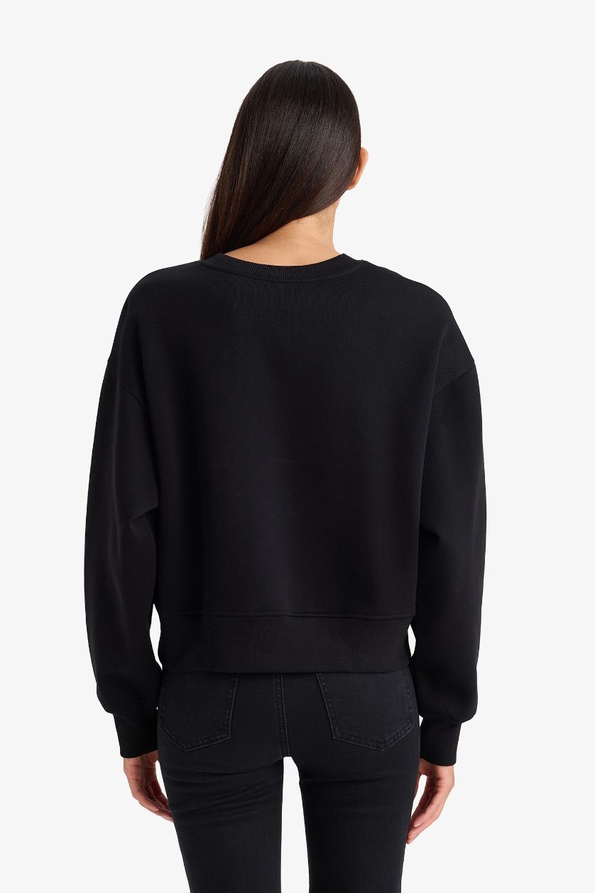 WOMAN Black Boxy Fit Crew Neck Applique Thick Fabric Sweatshirt