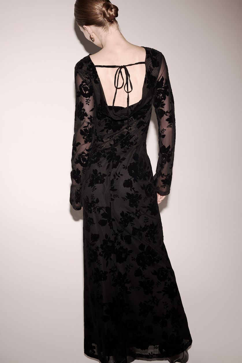 Әйелдерге қара a сызығы с мойын ұзын жеңді Ұзын жеңді трикотаж көйлек