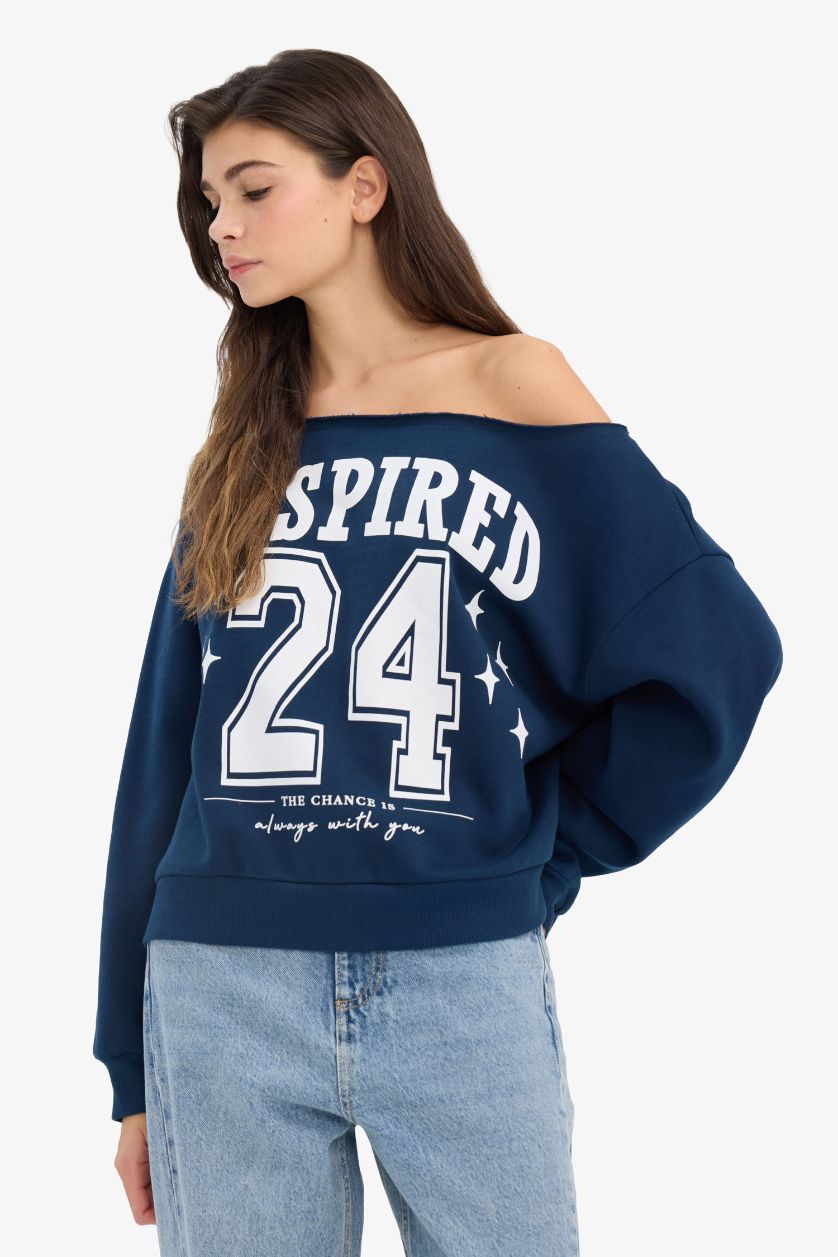 Woman NAVY Oversize Fit Long Sleeve Sweatshirt