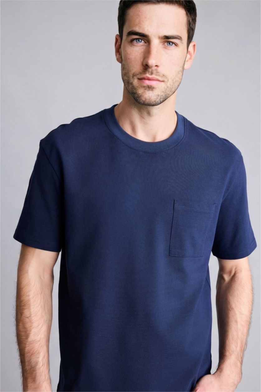 MAN NAVY Regular Fit Short Sleeve T-Shirt