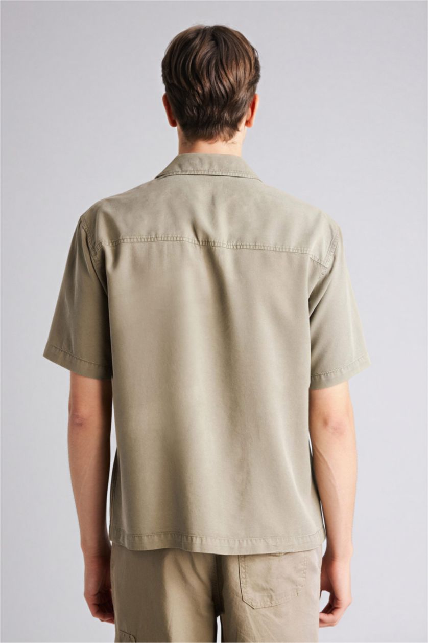 MAN Light Khaki قميص بريميوم