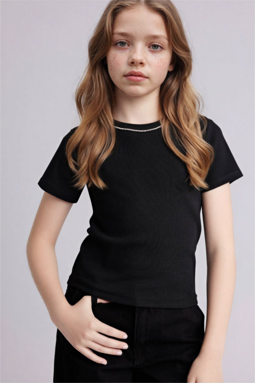 Girls & Teens Black Short Sleeve T-Shirt