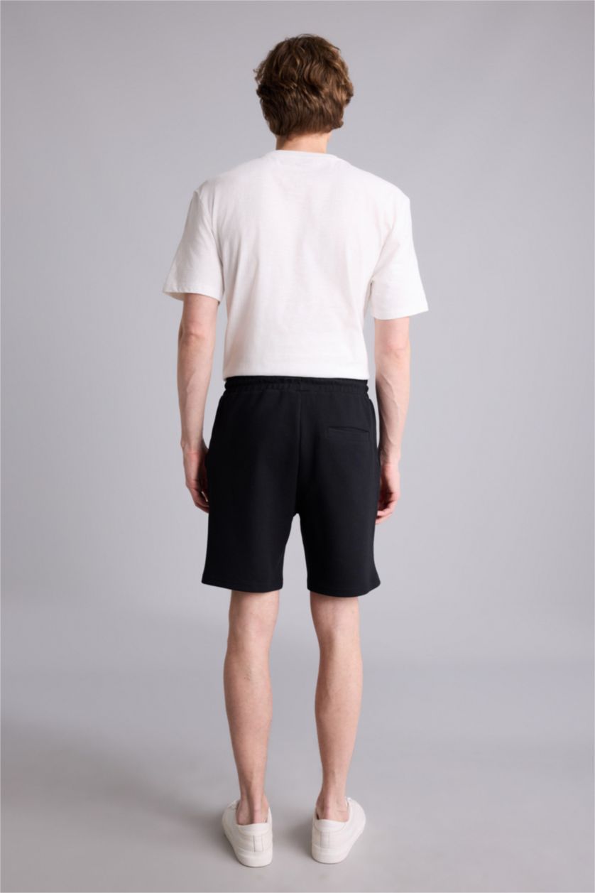 Erkek Siyah Regular Fıt Şort