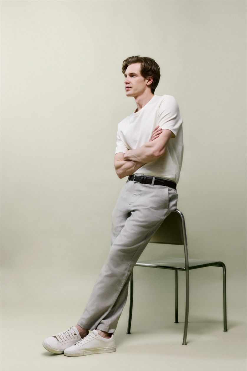 Erkek Ekru Regular Fıt Kısa Kollu Tişört