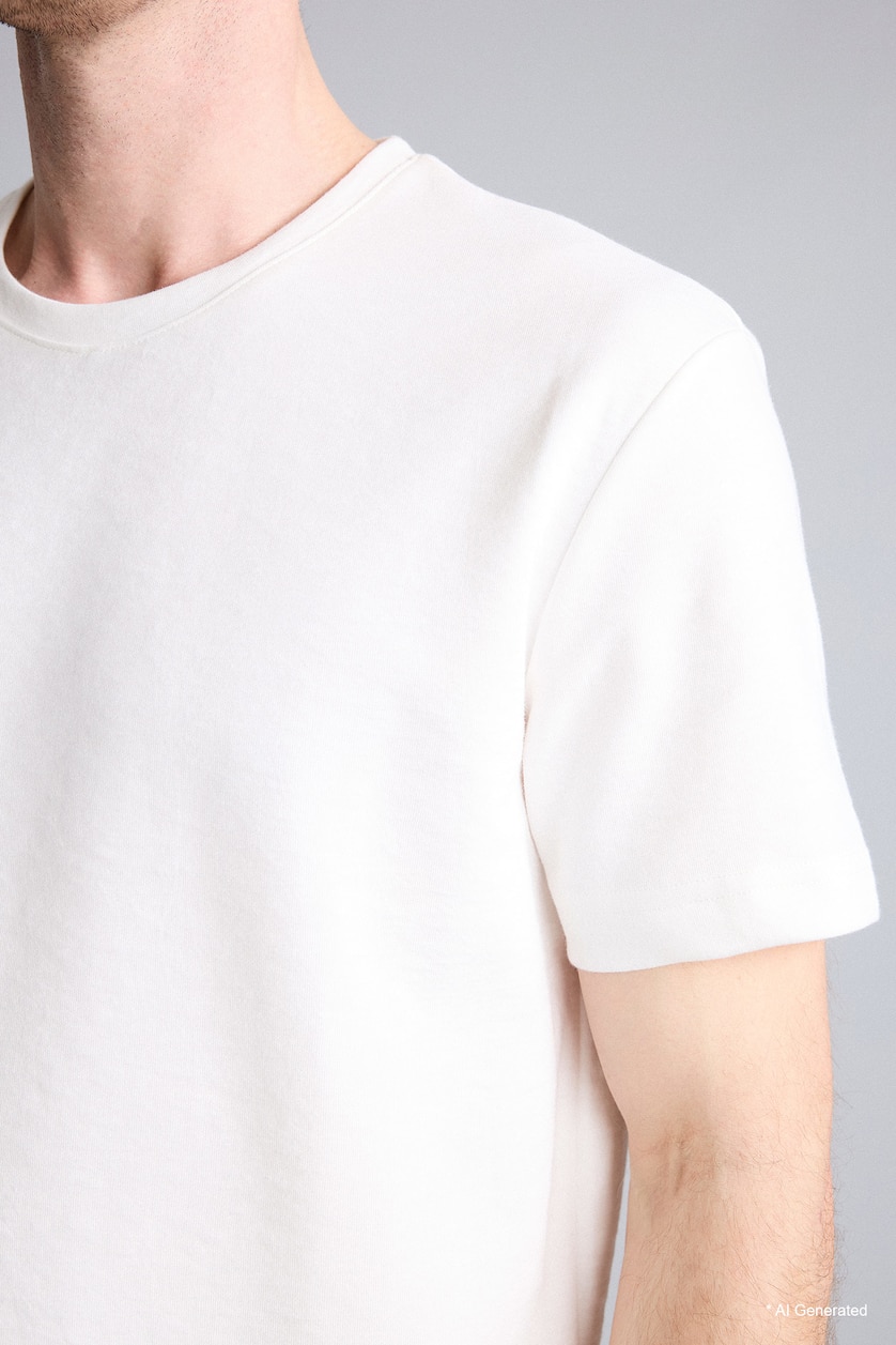 رجال بيج فاتح Regular Fit Crew Neck Short Sleeve T-Shirt