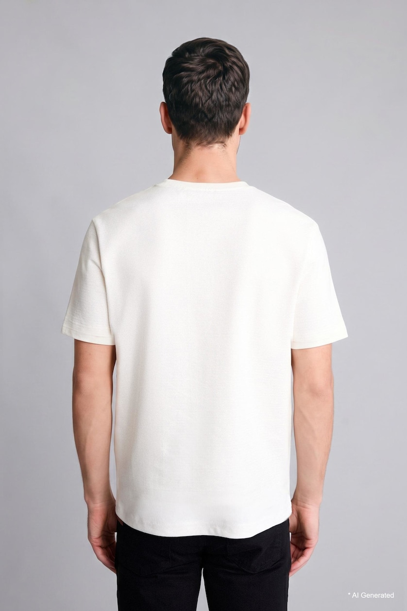 رجال بيج فاتح Regular Fit Crew Neck Short Sleeve T-Shirt