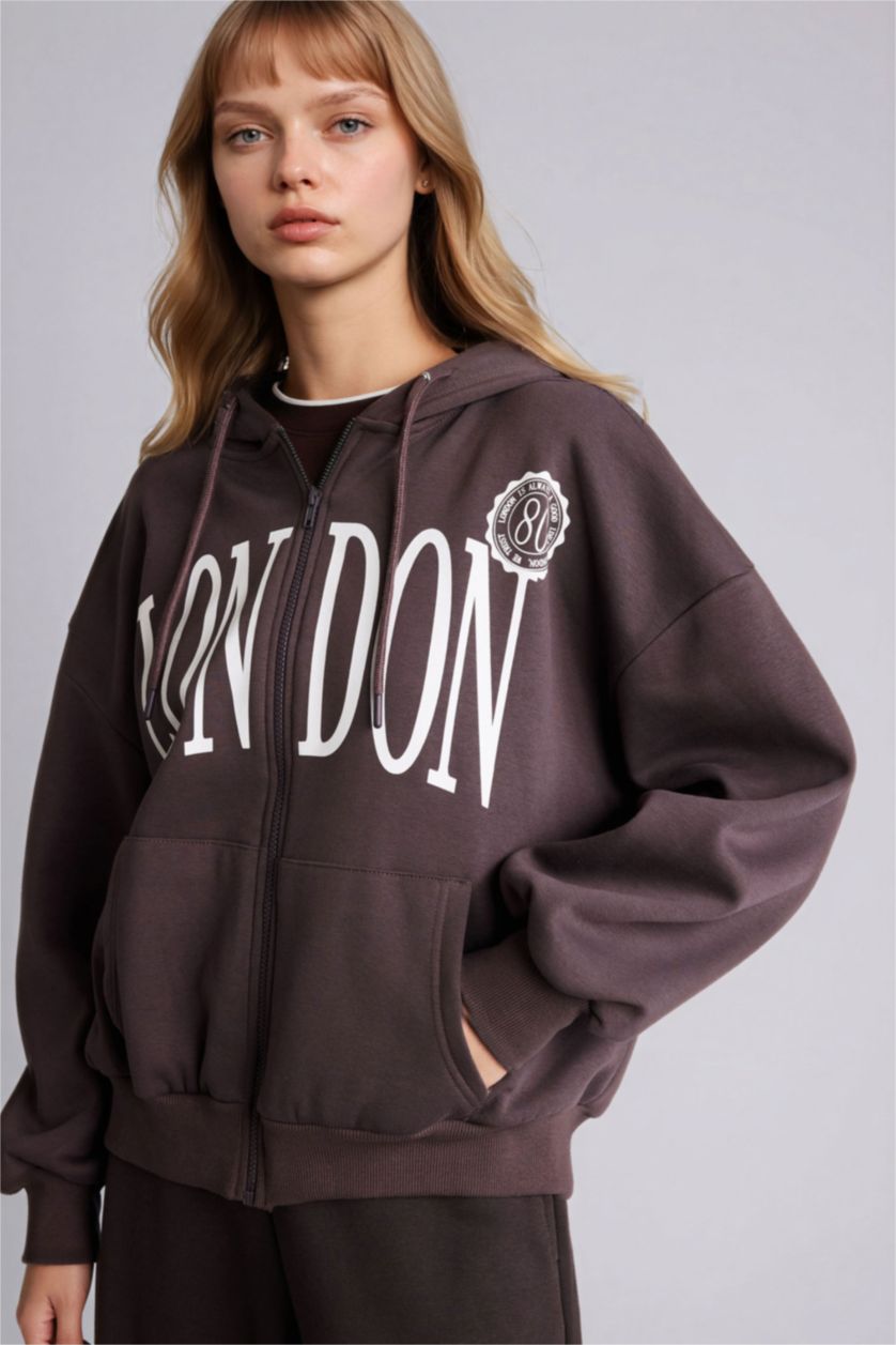 Kadın Açık Kahve Oversize Baskılı Fermuarlı Sweatshirt