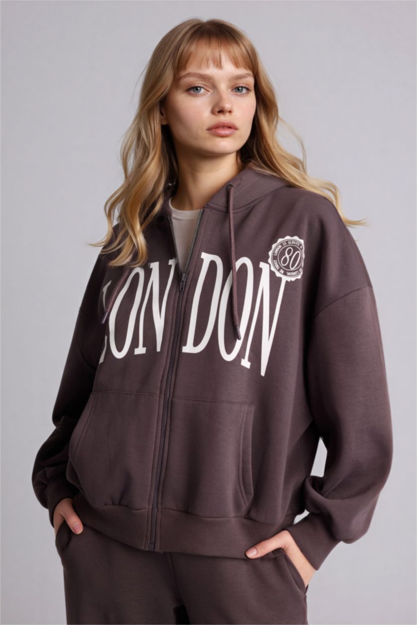 Woman Light Brown Oversize Fit Printed Thick Fabric Zip-Up Hoodie