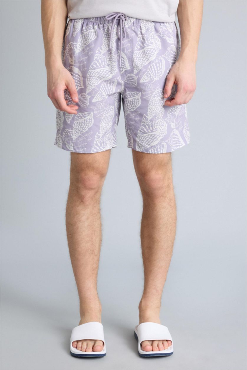 رجال أرجواني Regular Fit Printed Mesh Lined Swim Shorts