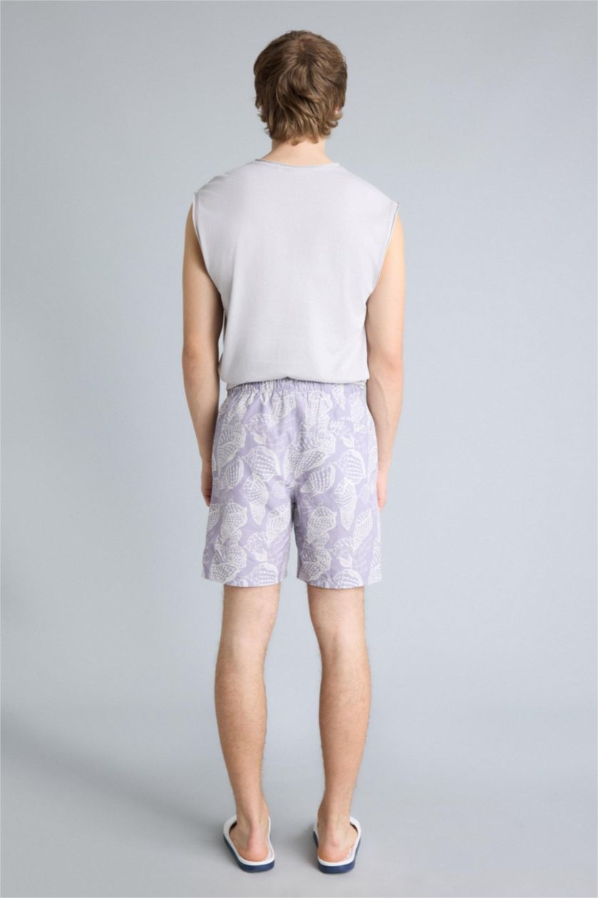 رجال أرجواني Regular Fit Printed Mesh Lined Swim Shorts