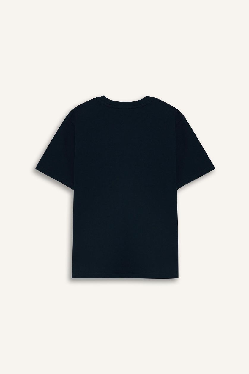 أولاد نيلي فاتح تيشيرت ولادي نص ردن بيكيه قصة عادية بياخة مستديرة