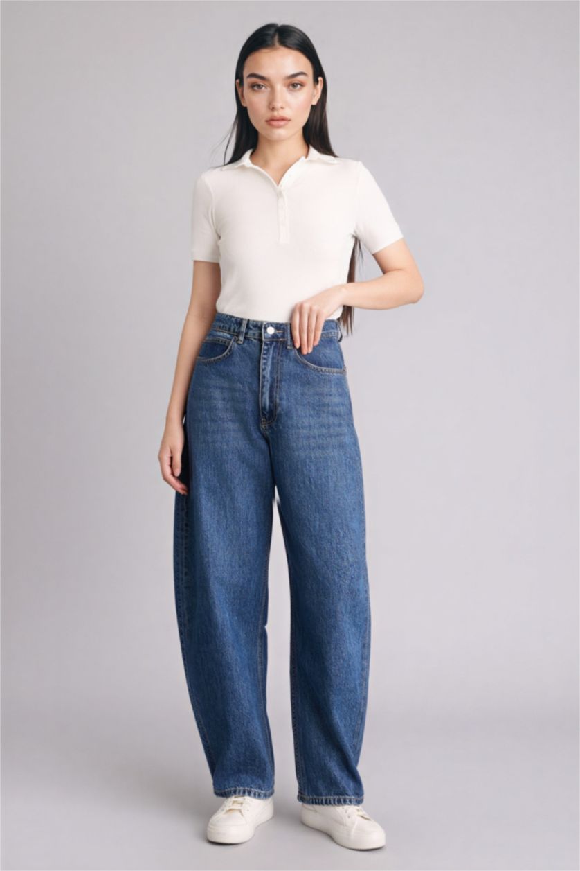 حريمي بيج فاتح تيشيرت بولو نص كم سليم فيت مضلع