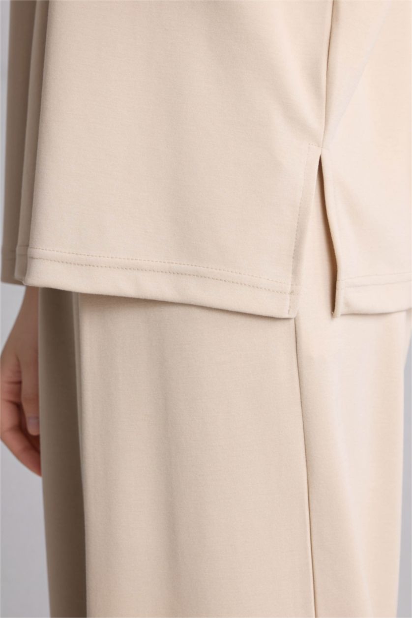 حريمي بيج تيشيرت نص كم قصة مريحة وياقة مستديرة