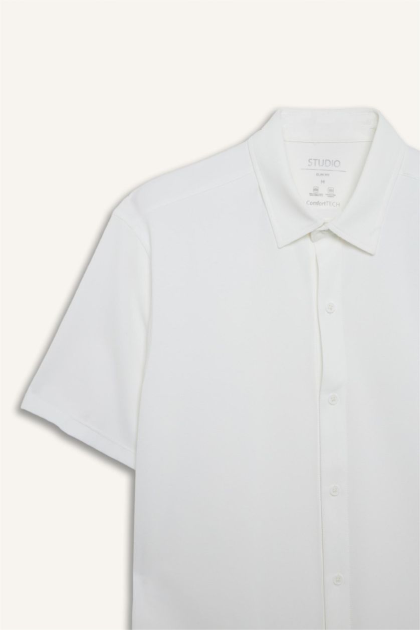 Ерлер ақ Man Short Sleeve Shirt