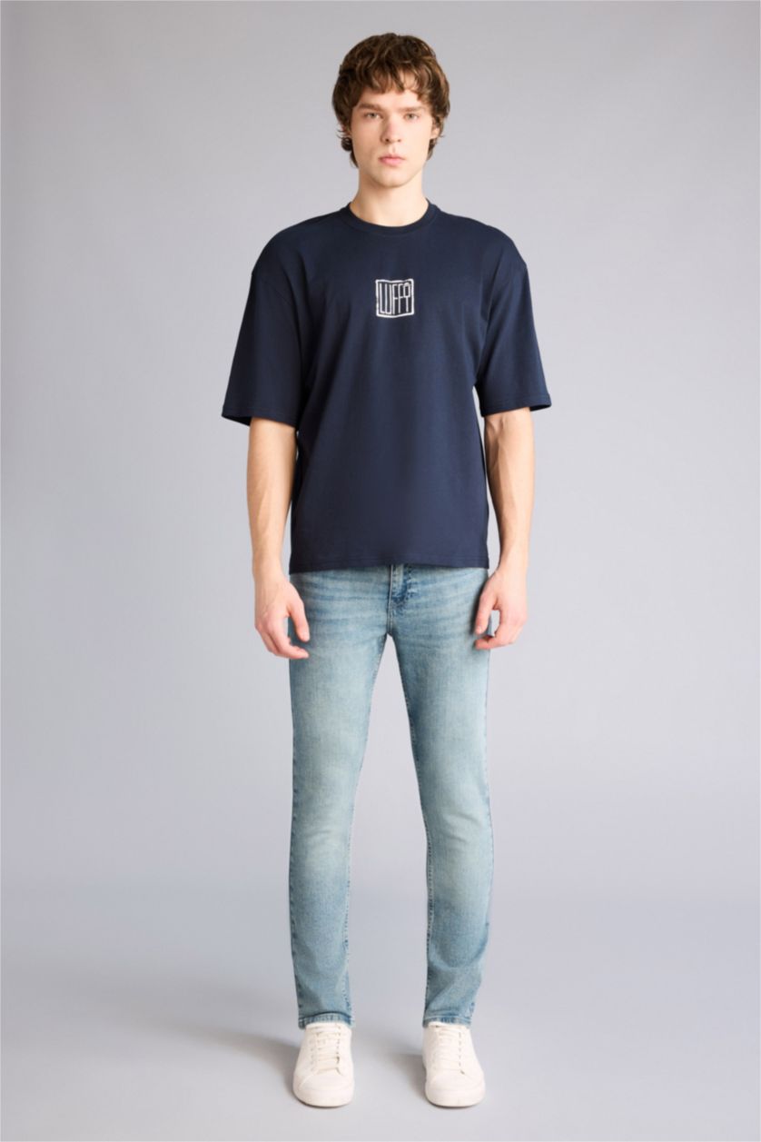 Erkek Lacivert One Pıece Baskılı Boxy Fıt Tişört