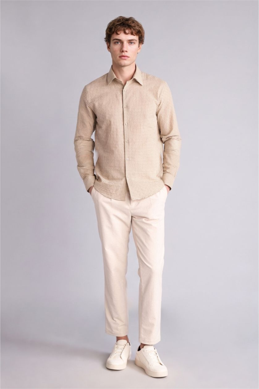 Man Ecru Modern Fit Checked Twill Shirt