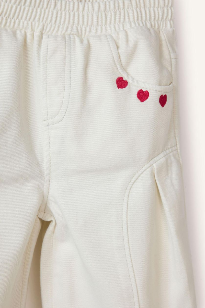 Kız Bebek Ekru Wide Leg Nakışlı Esnek Bantlı Paça Gabardin Pantolon Kız Bebek