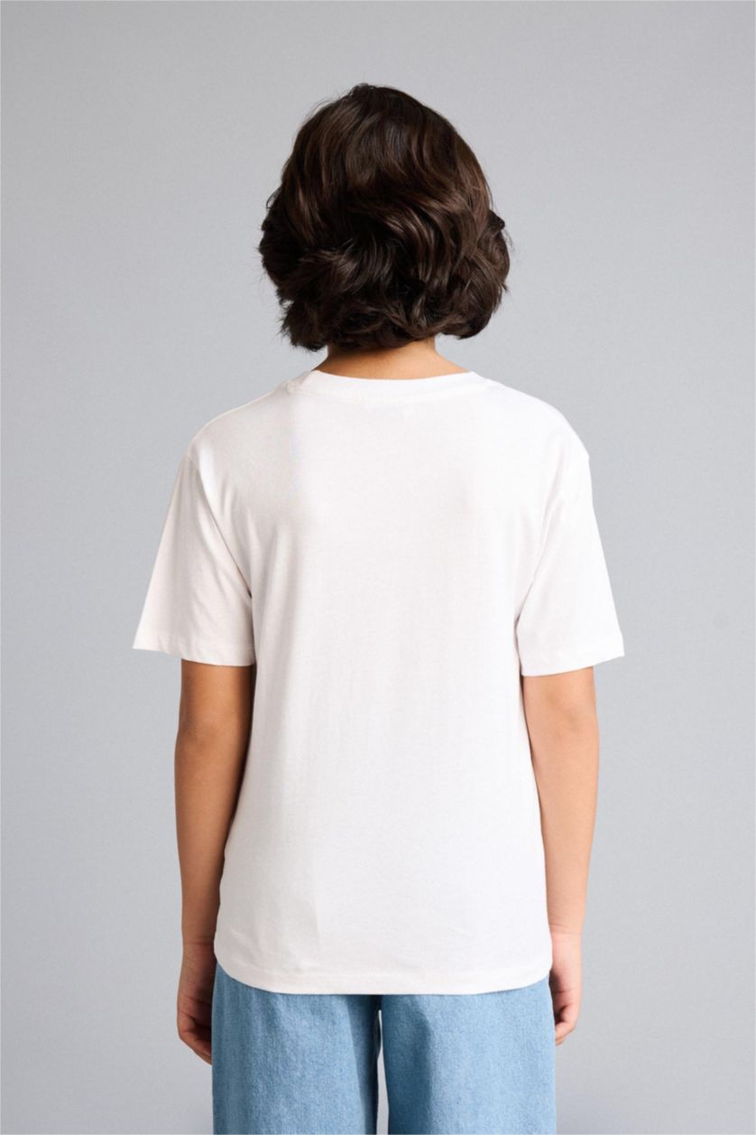 Boys & Teens White Boy New Regular Fit Crew Neck Printed T-Shirt