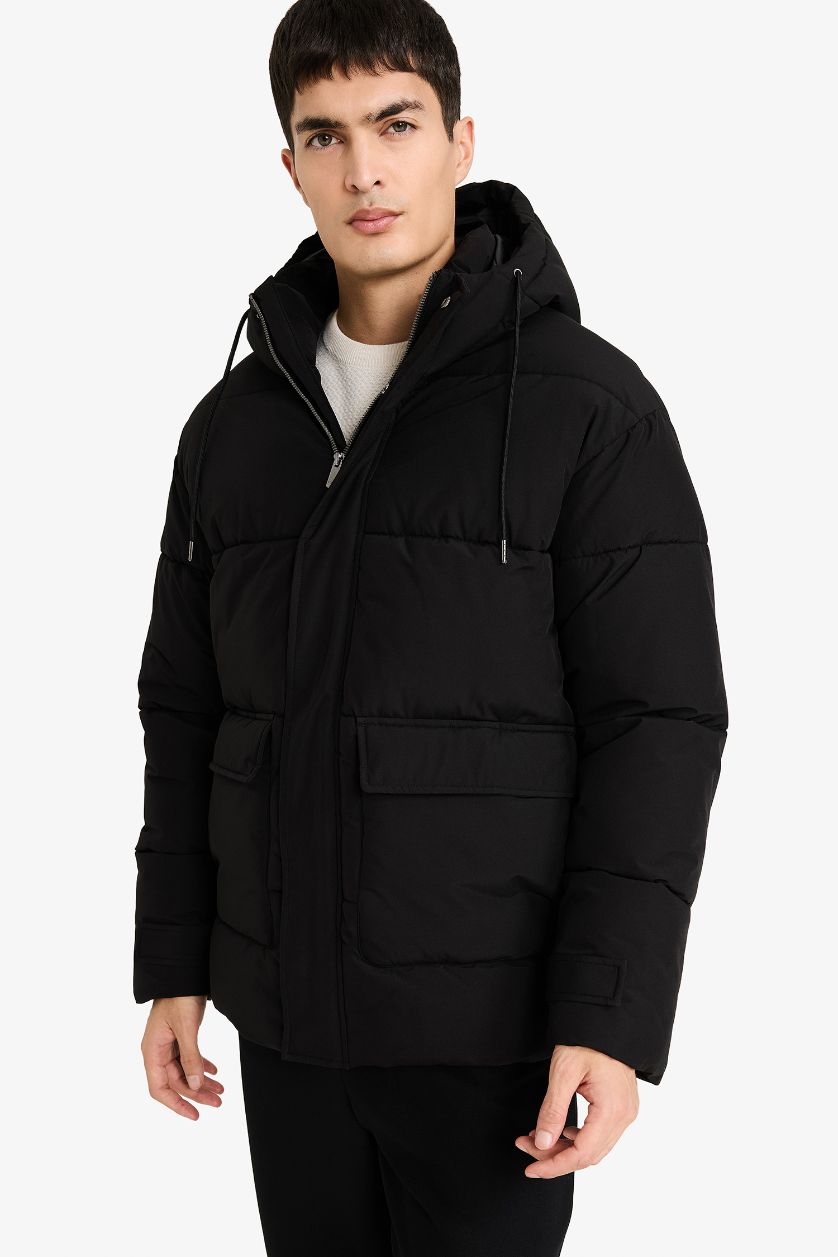 رجال أسود قمصلة نفخ سليم فيت بغطاء للرأس مبطن