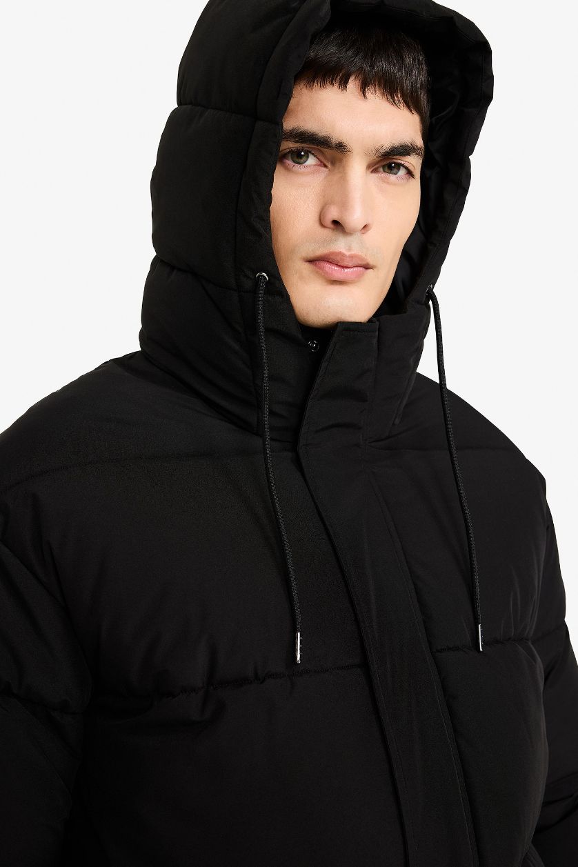 رجال أسود قمصلة نفخ سليم فيت بغطاء للرأس مبطن