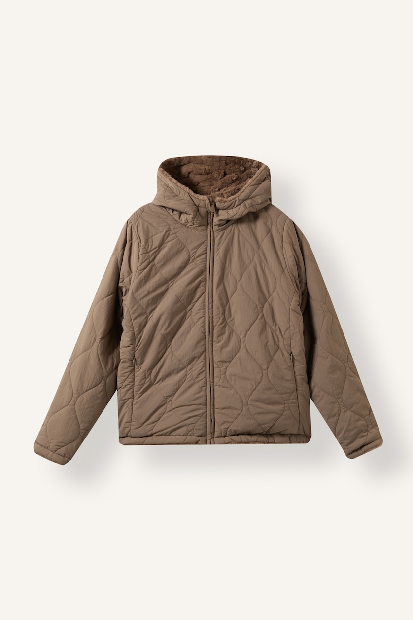 FEMME Marron Clair Coupe standard