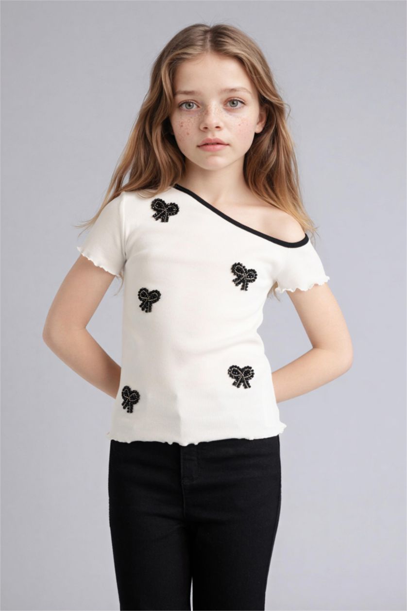 GIRLS & TEENS White Regular Fit Short Sleeve T-Shirt