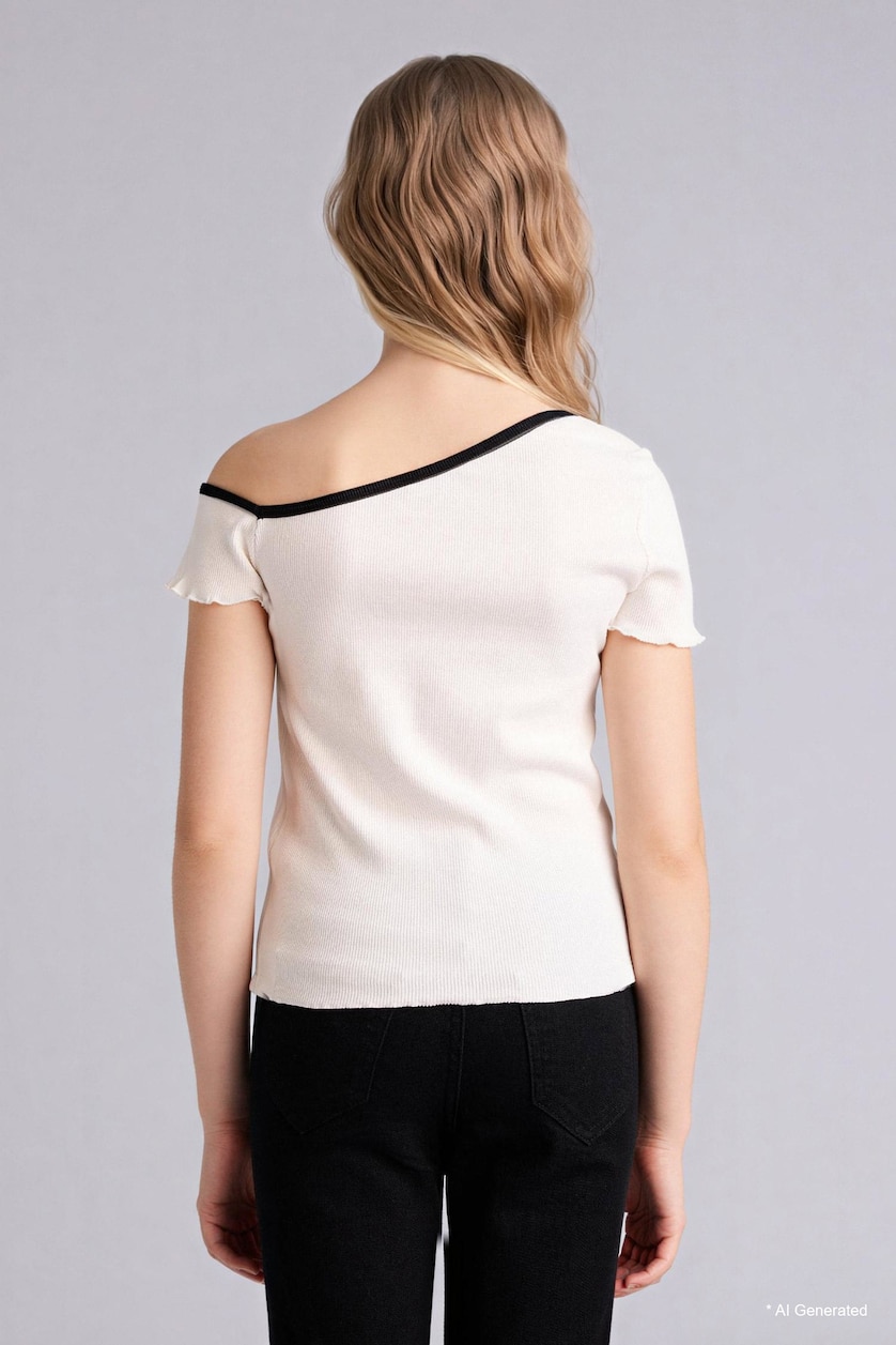 GIRLS & TEENS White Regular Fit Short Sleeve T-Shirt